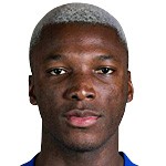  凯塞多面对转会传闻时坚定表态；他在切尔西仍有合同；希望在那里书写传奇篇章。 体育新闻