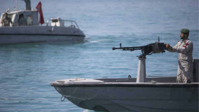  【深度研报】油价冲击风险预警报告：获取瑞银经济宏观分析模型 股票财经 【深度研报】油价冲击风险预警报告：获取瑞银经济宏观分析模型 股票财经 【深度研报】油价冲击风险预警报告：获取瑞银经济宏观分析模型 股票财经