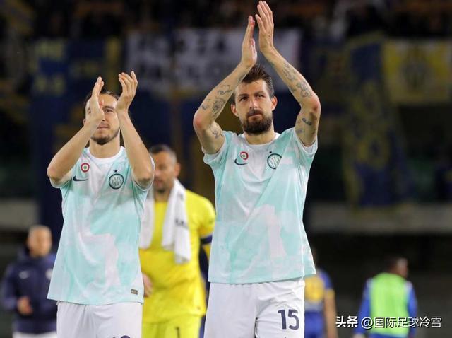  面对高薪诱惑为何选择犹豫：探讨职业球员的自我价值实现 情感心理 面对高薪诱惑为何选择犹豫：探讨职业球员的自我价值实现 情感心理