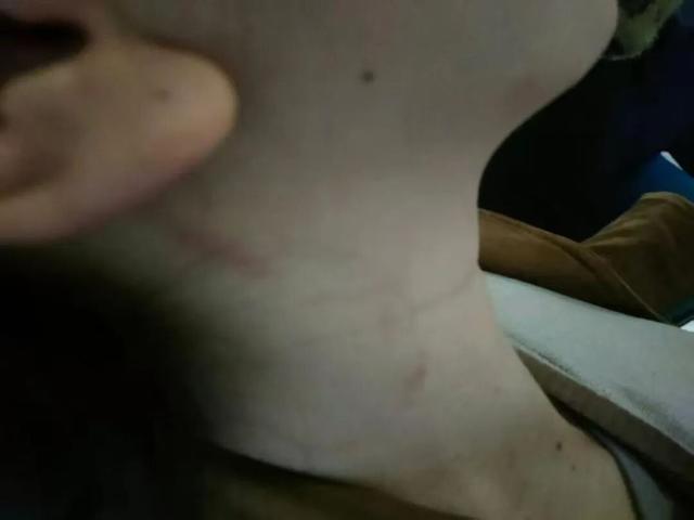  万千家庭的隐痛：数起冲突背后的家庭伦理边界与法律红线 新闻 万千家庭的隐痛：数起冲突背后的家庭伦理边界与法律红线 新闻