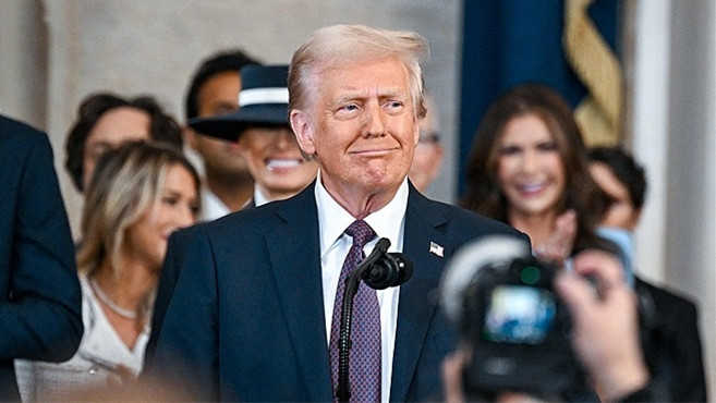  从通俄门到机密文件案：特朗普2.3亿美元索赔的法律程序全解 新闻 从通俄门到机密文件案：特朗普2.3亿美元索赔的法律程序全解 新闻