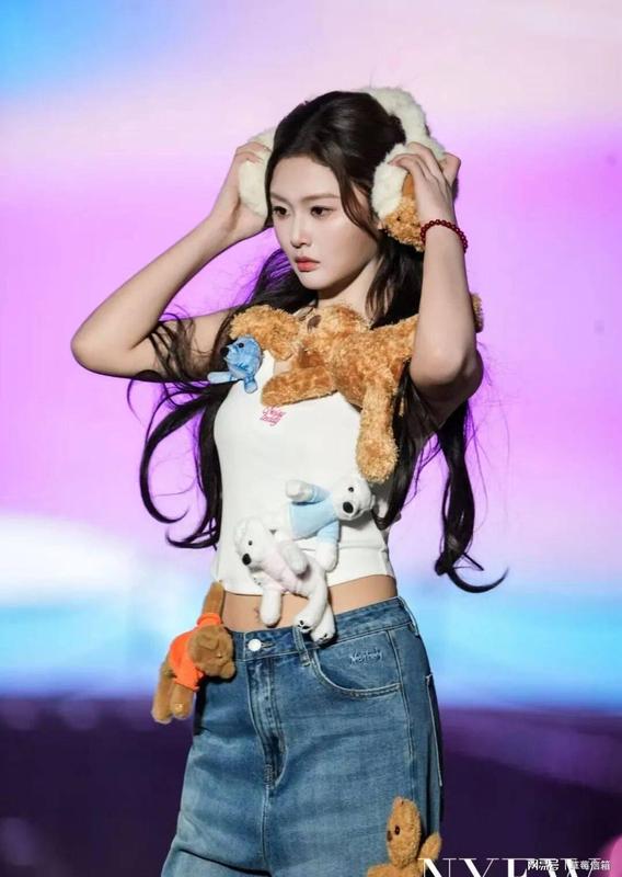  彭嘉临的表演方法论：从角色共情到T台东方美学的系统性实践 娱乐新闻