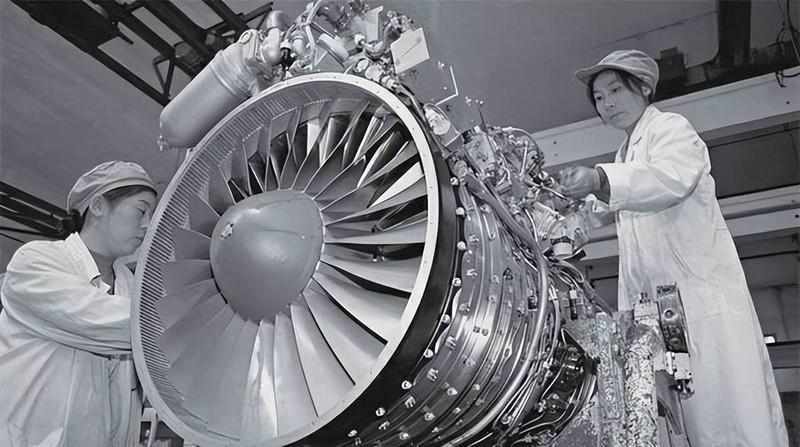  从“心脏病”到“中国心”：一代人如何扛起航空强国的梦想 新闻