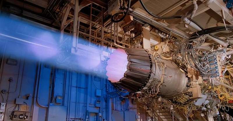  从“心脏病”到“中国心”：一代人如何扛起航空强国的梦想 新闻